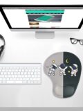 3 Astronauts Mouse Pad with Gel Wrist Rest